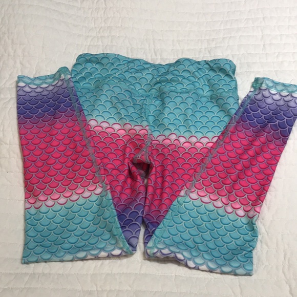 Girls Eddie Bauer leggings mermaid fish scales size 10/12 medium euc - Picture 4 of 5